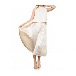 NEW THML pleated skirt dress in white